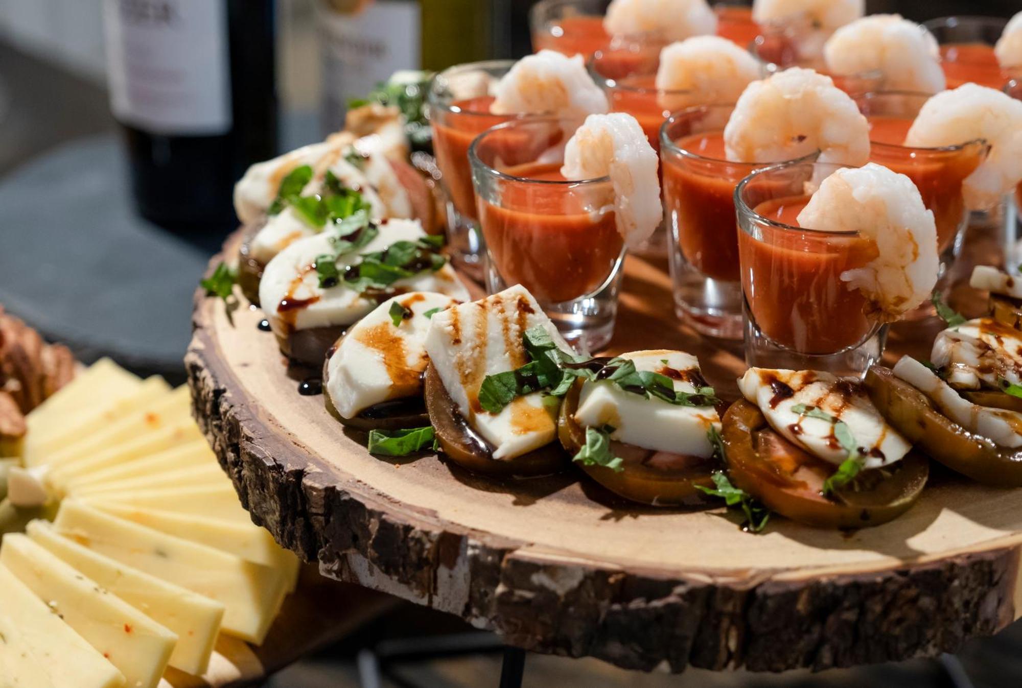 Hounds Tooth Inn Oakhurst Bagian luar foto