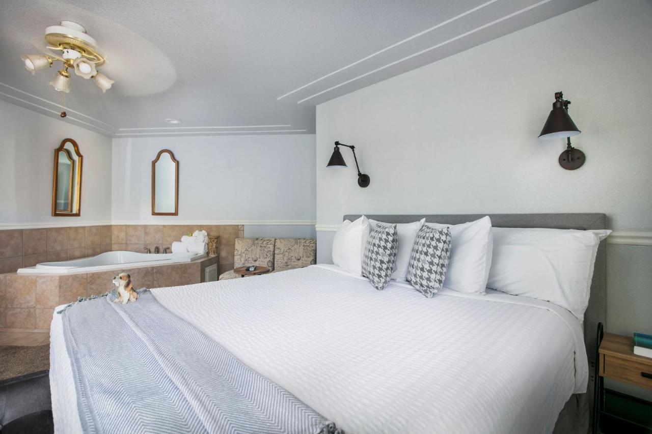 Hounds Tooth Inn Oakhurst Bagian luar foto
